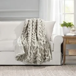Light Grey Chunky Knit Faux Fur Throw Blanket, 50x60