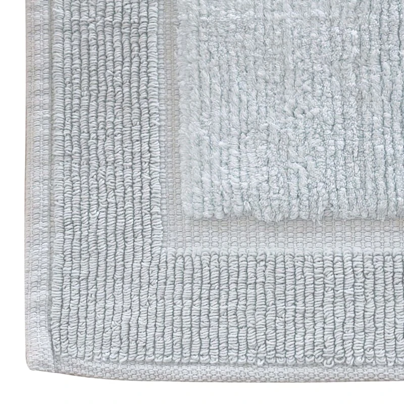 Terry Blue Hotel Border Bath Mat, 20x30 - Image 2