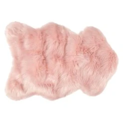 Vale Blush Faux Fur Shaped Accent Rug, 2x3